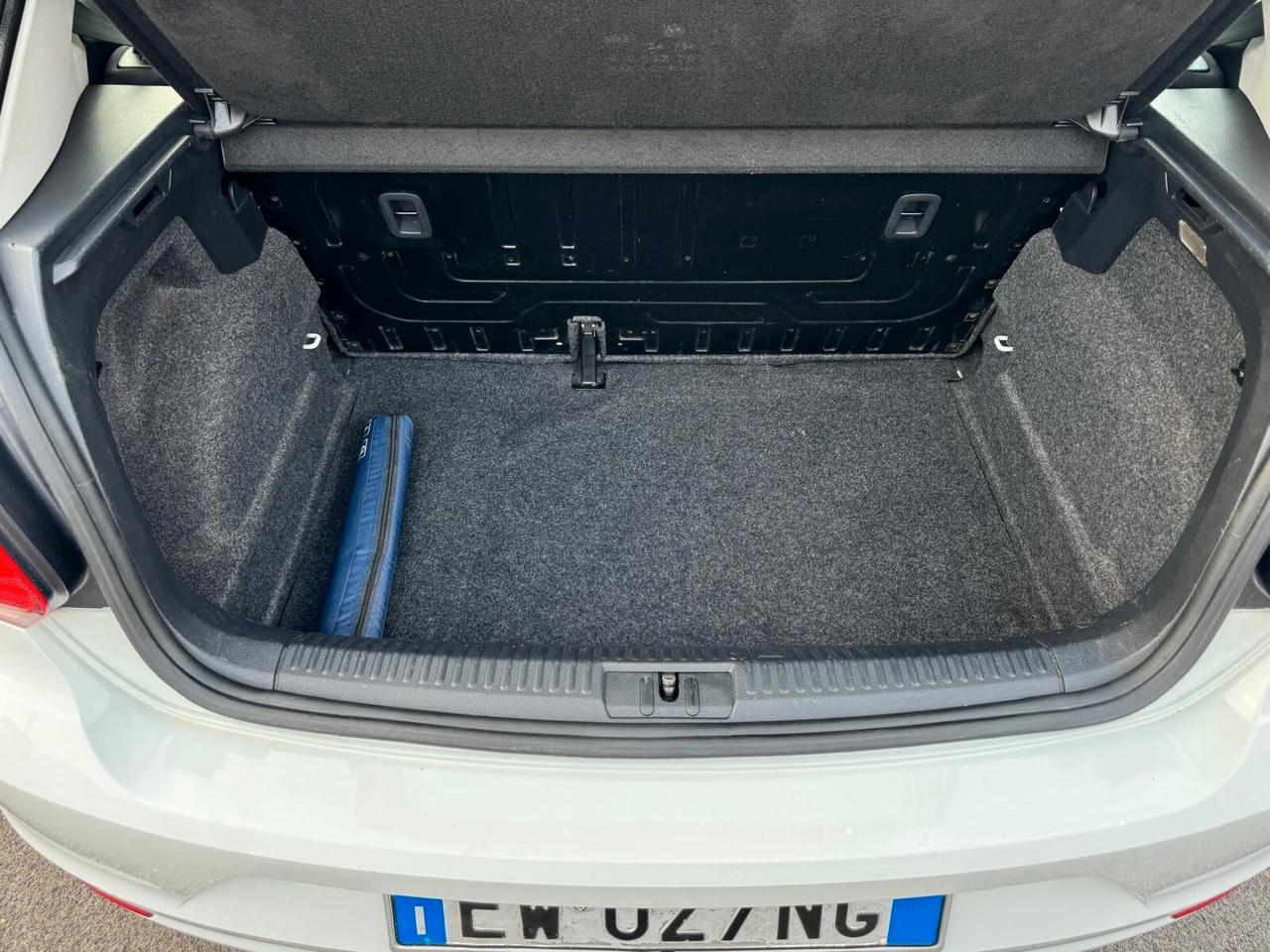 Volkswagen Polo 1.0 MPI (BENZ) 60CV TRENDLINE 2014