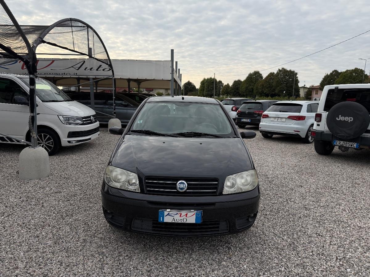 Fiat Punto 1.2 Active 5p