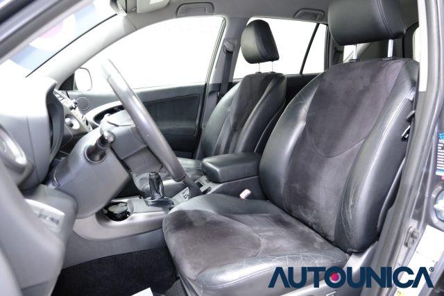 TOYOTA RAV 4 MY23 RAV4 2.2 D-4D 150 CV DPF EXCLUSIVE
