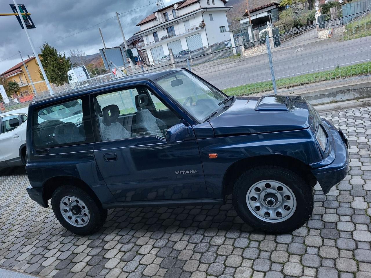 Suzuki Vitara 1.9 TD 3 PORTE CORTO - 4x4 RIDOTTE CON LEVE MOZZI RUOTE