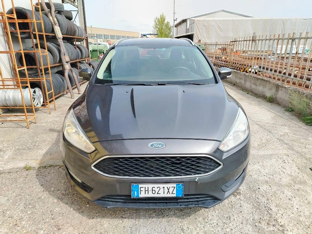 Ford Focus 1.5 tdci Titanium s&s 120cv powershift