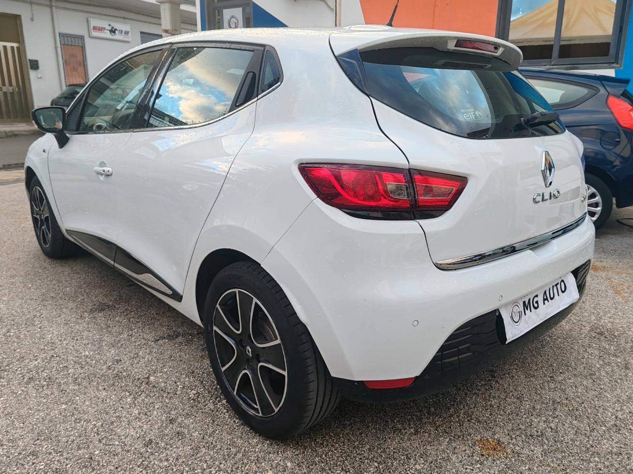 Renault Clio dCi 8V 90 CV Start&Stop 5 porte Energy Duel