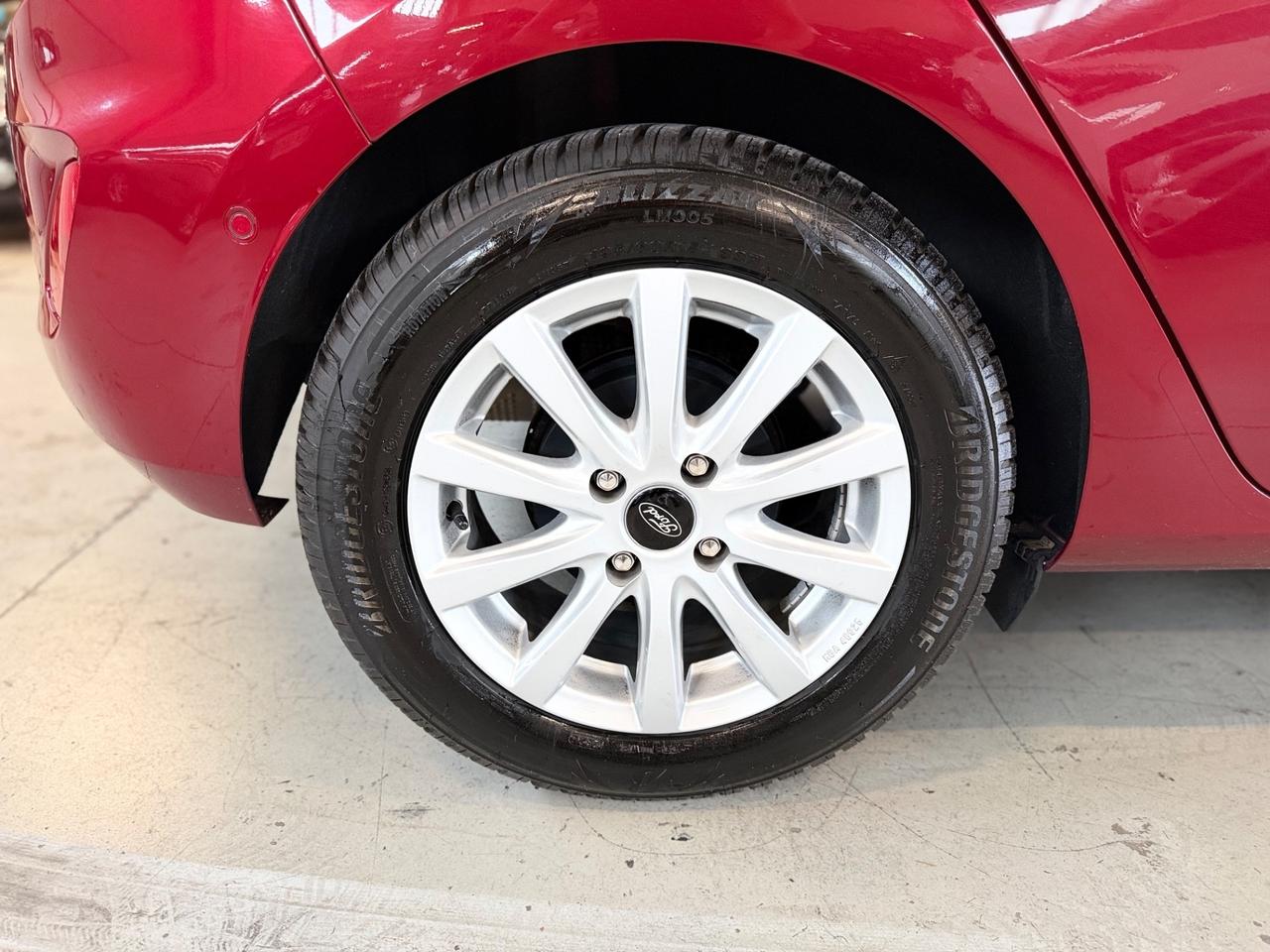 Ford Fiesta 1.0 Ecoboost 100 CV 5 porte Vignale NEOPATENTATI