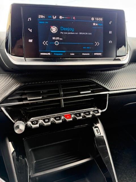 Peugeot 2008 PureTech 100 S&S Allure
