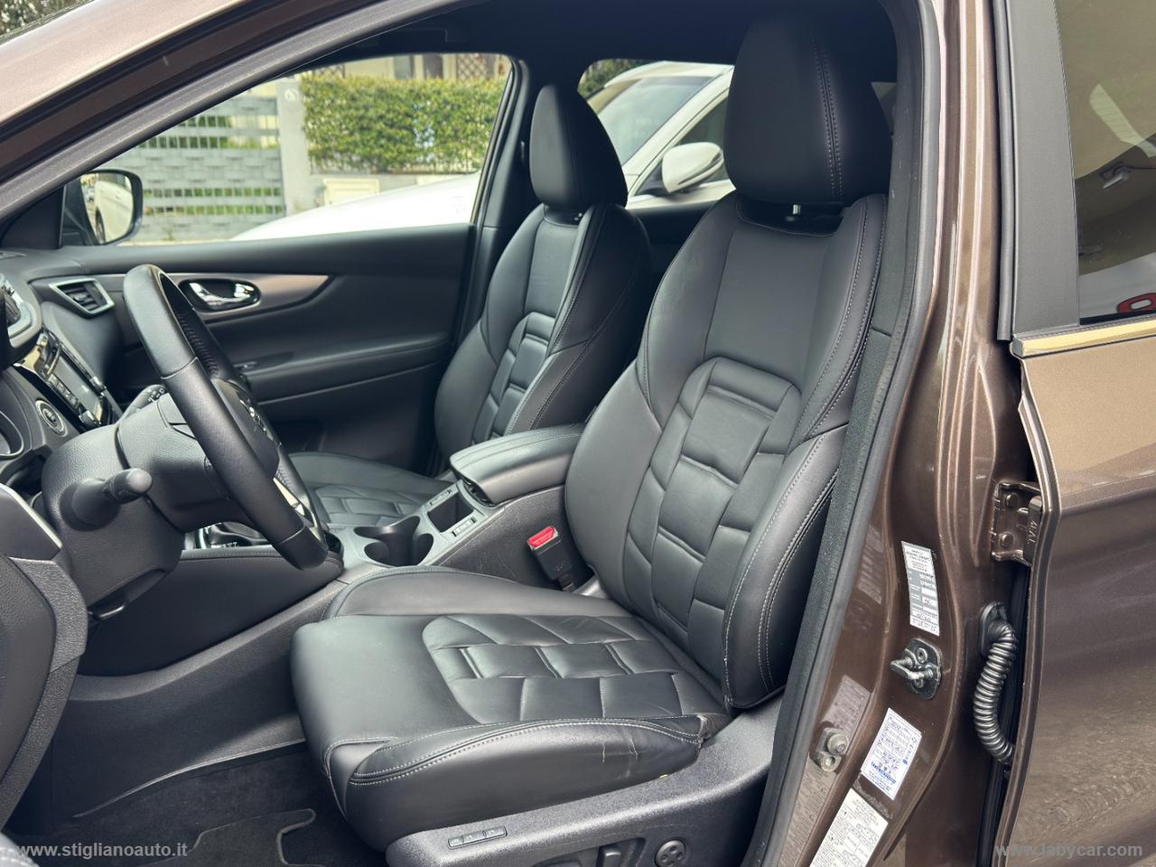 NISSAN Qashqai 1.6 dCi 2WD XTronic Tekna