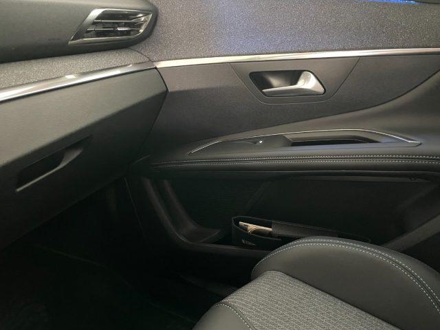 PEUGEOT 3008 1.5 BlueHDi 130 CV EAT8 Allure Pack KM0