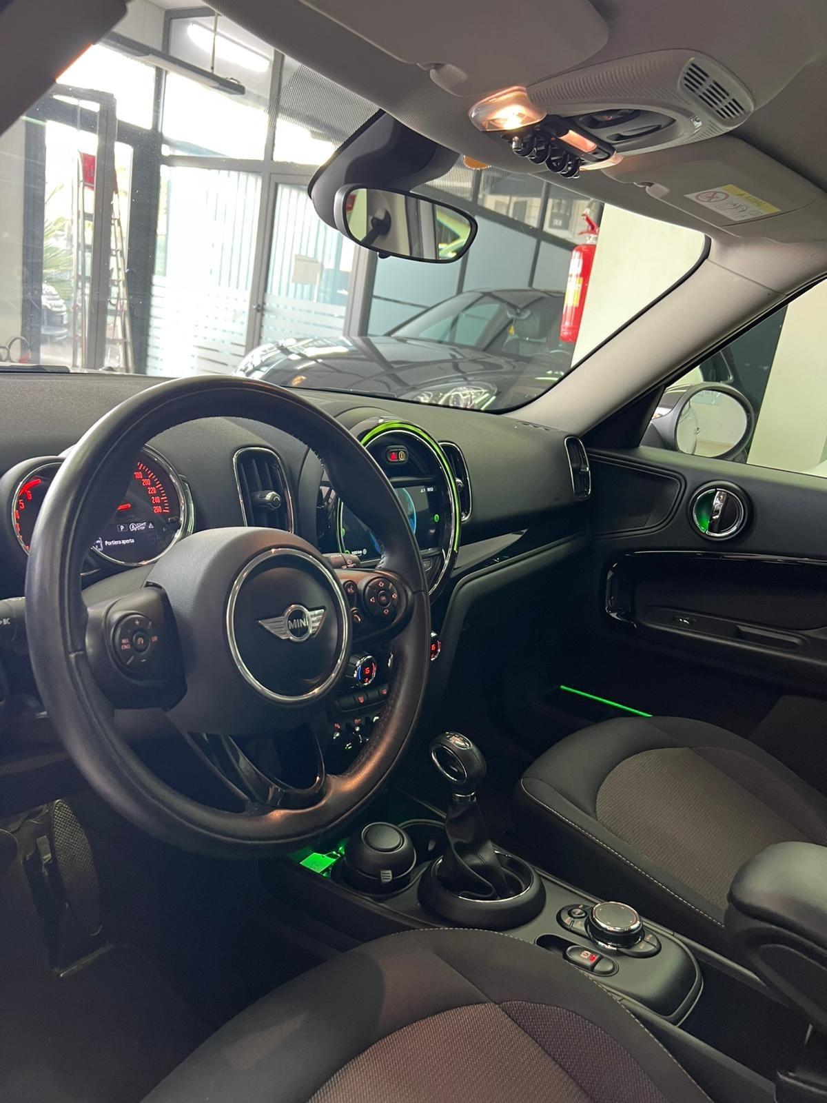 Mini Cooper D Countryman 2.0 Hype ALL4