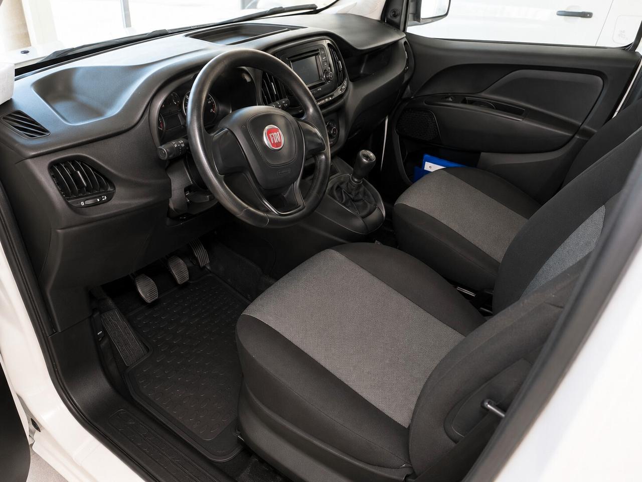 Fiat Doblò 1.3 MJT Autocarro 5 Posti • Unico Proprietario