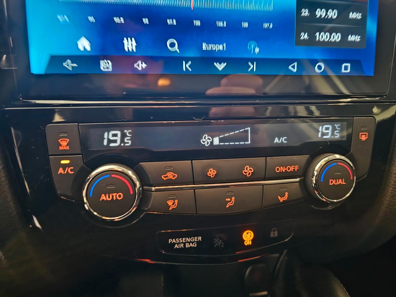 Nissan Qashqai 1.5 dCi N-Connecta