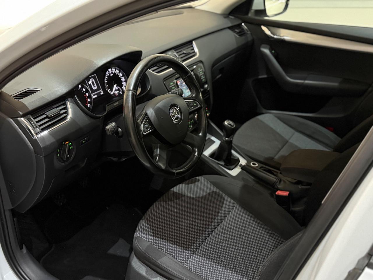 Skoda Octavia 1.6 TDI 105 cv Per Neopatentati