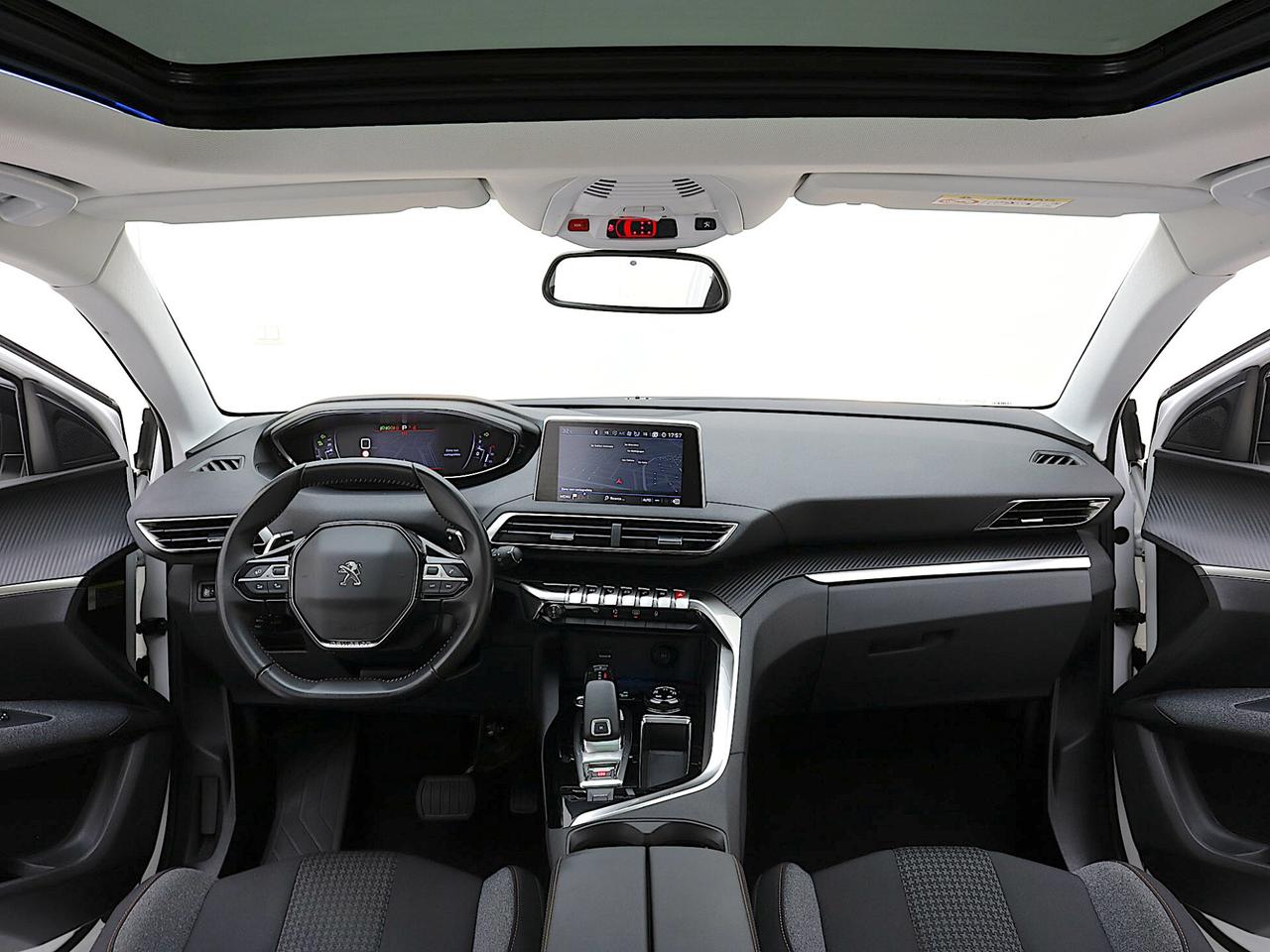 Peugeot 5008 BlueHDi 130 EAT8 - TETTO APRIBILE