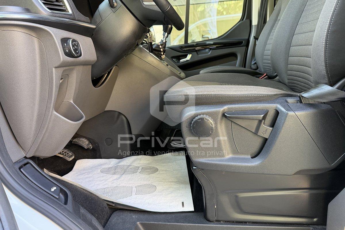 FORD Tourneo Custom 320 2.0 EcoBlue 130CV MHEV PC Titanium