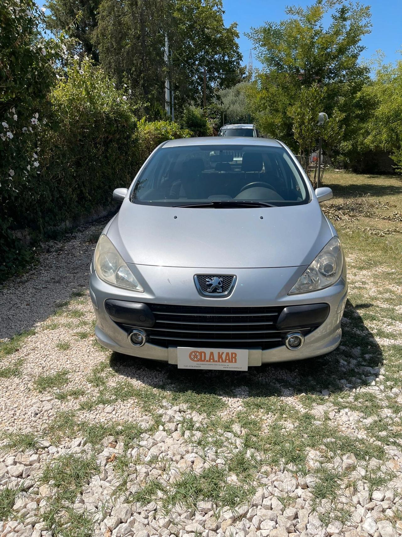 Peugeot 307 1.6 16V HDi 90CV 5p. D-Sign