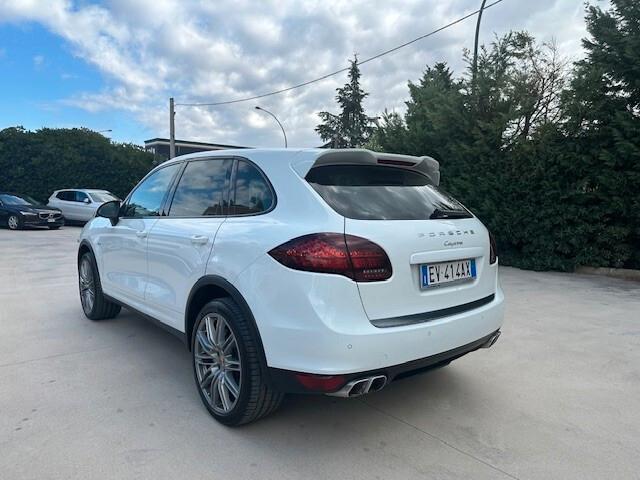 Porsche Cayenne 3.0 Diesel 250CV Platinum Edition