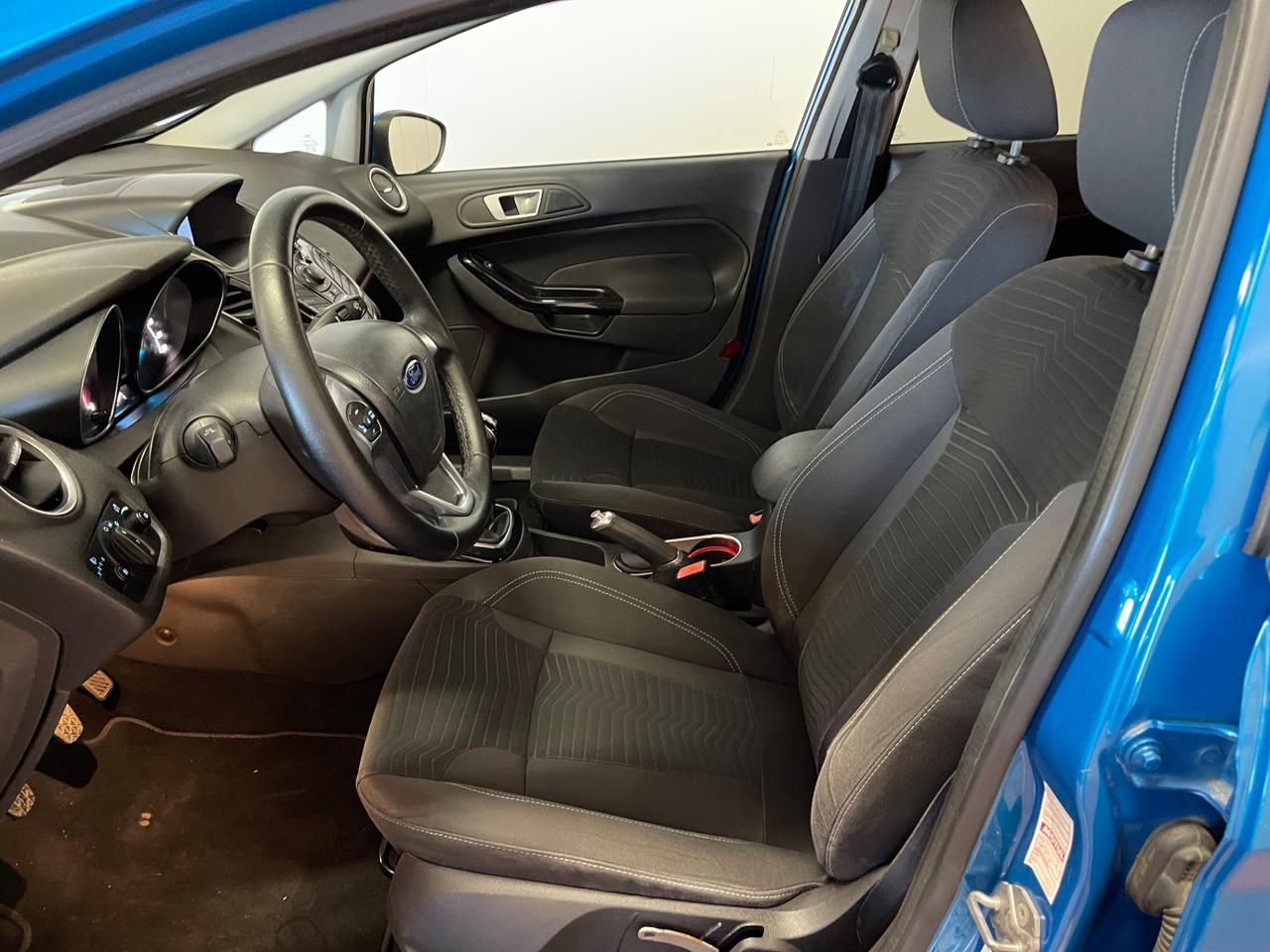 Ford Fiesta 1.5 TDCi 75CV 5 porte Titanium