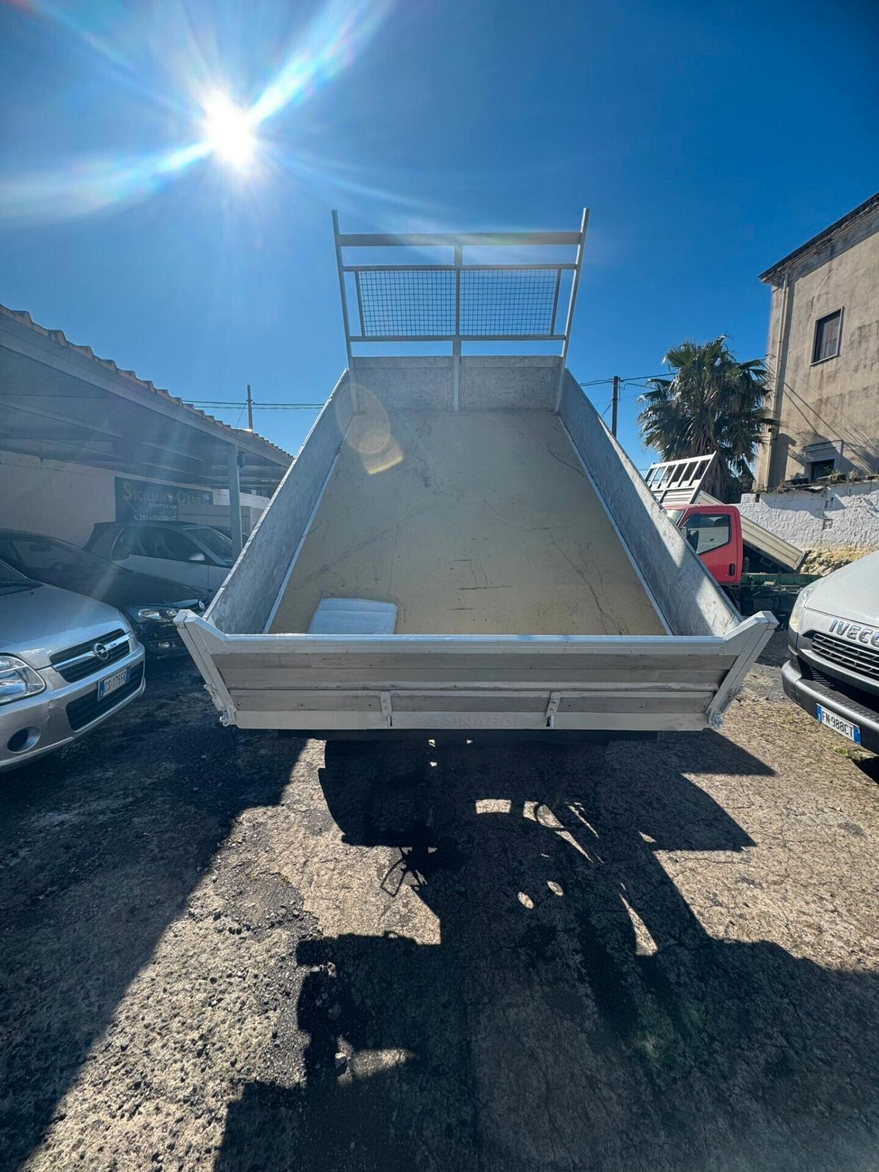 IVECO DAILY 35C14 RIBALTABILE TRILATERALE ANNO 2005