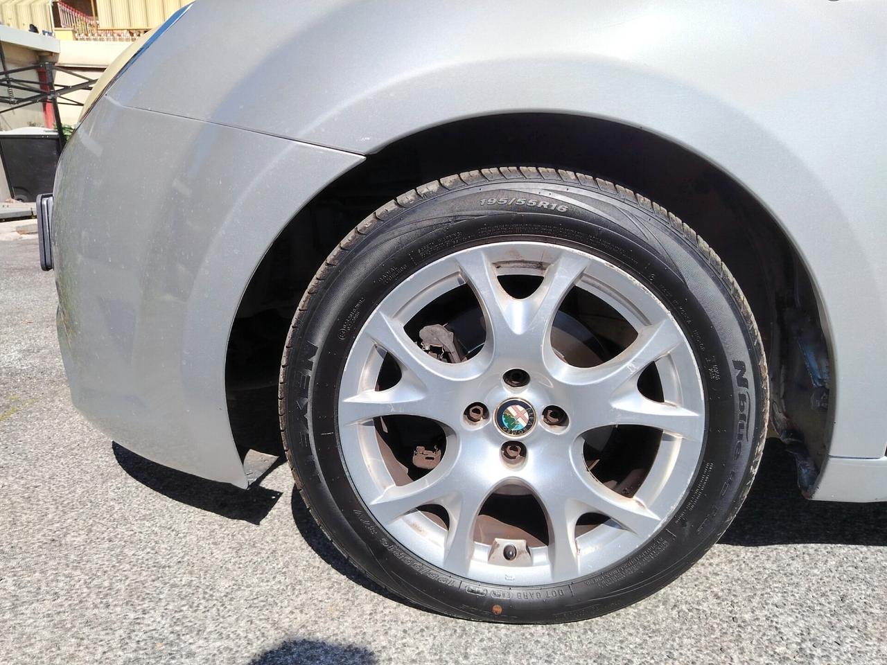 Alfa Romeo MiTo 1.3 JTDm 85 CV S&S Distinctive