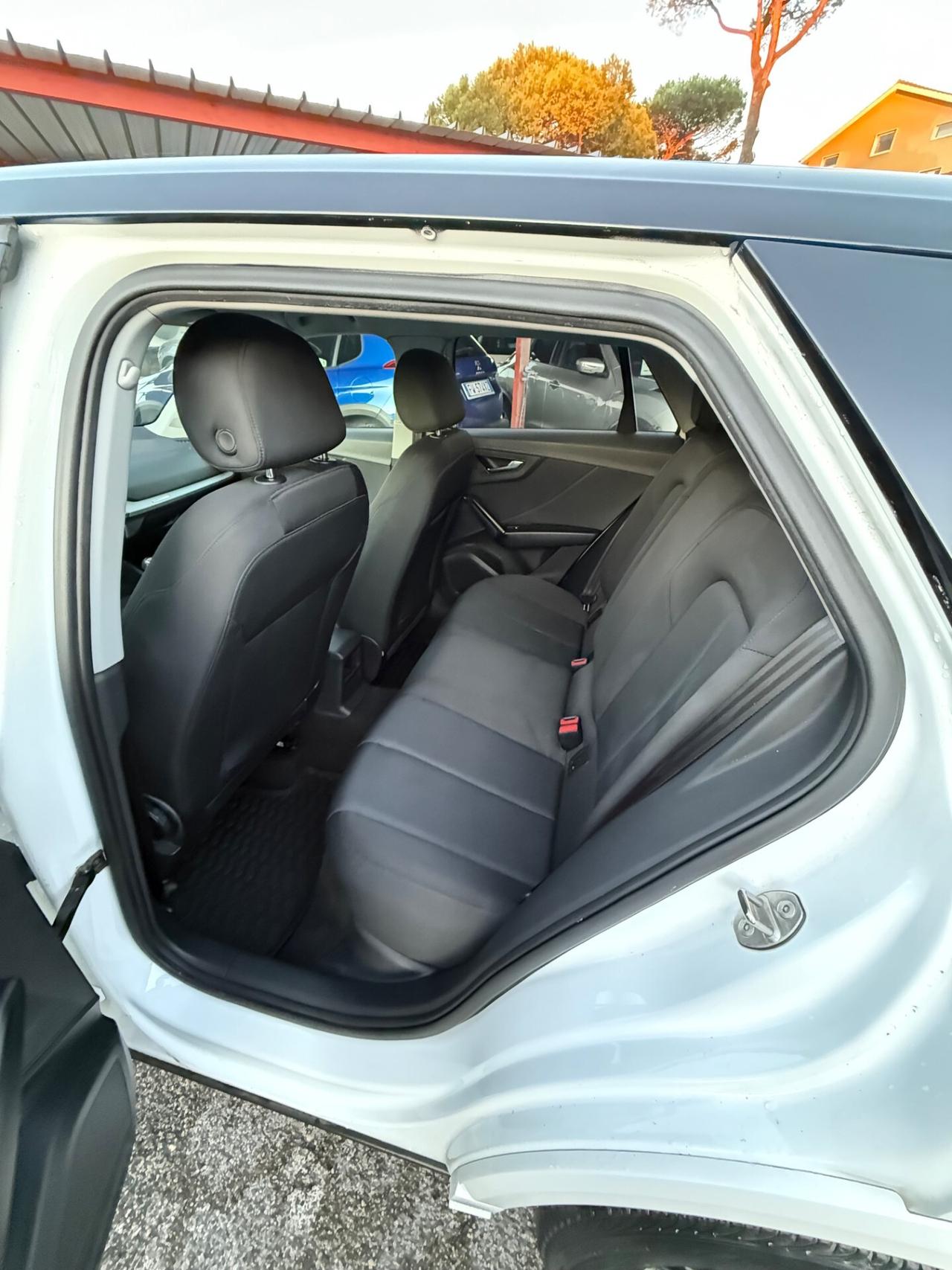 Q2 1.4 TFSI 150cv -S-line-unipro-rate-garanzia