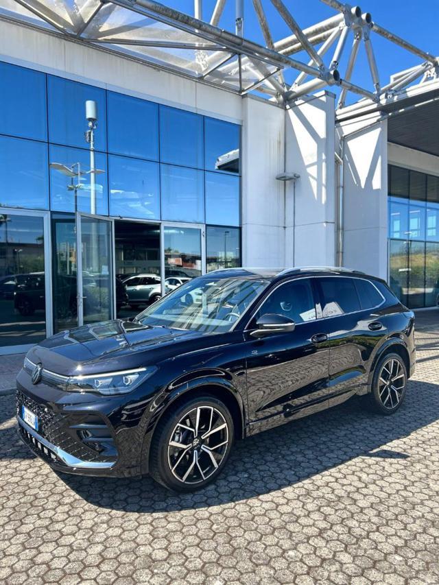 VOLKSWAGEN Tiguan 2.0 TDI 150 CV DSG R-Line