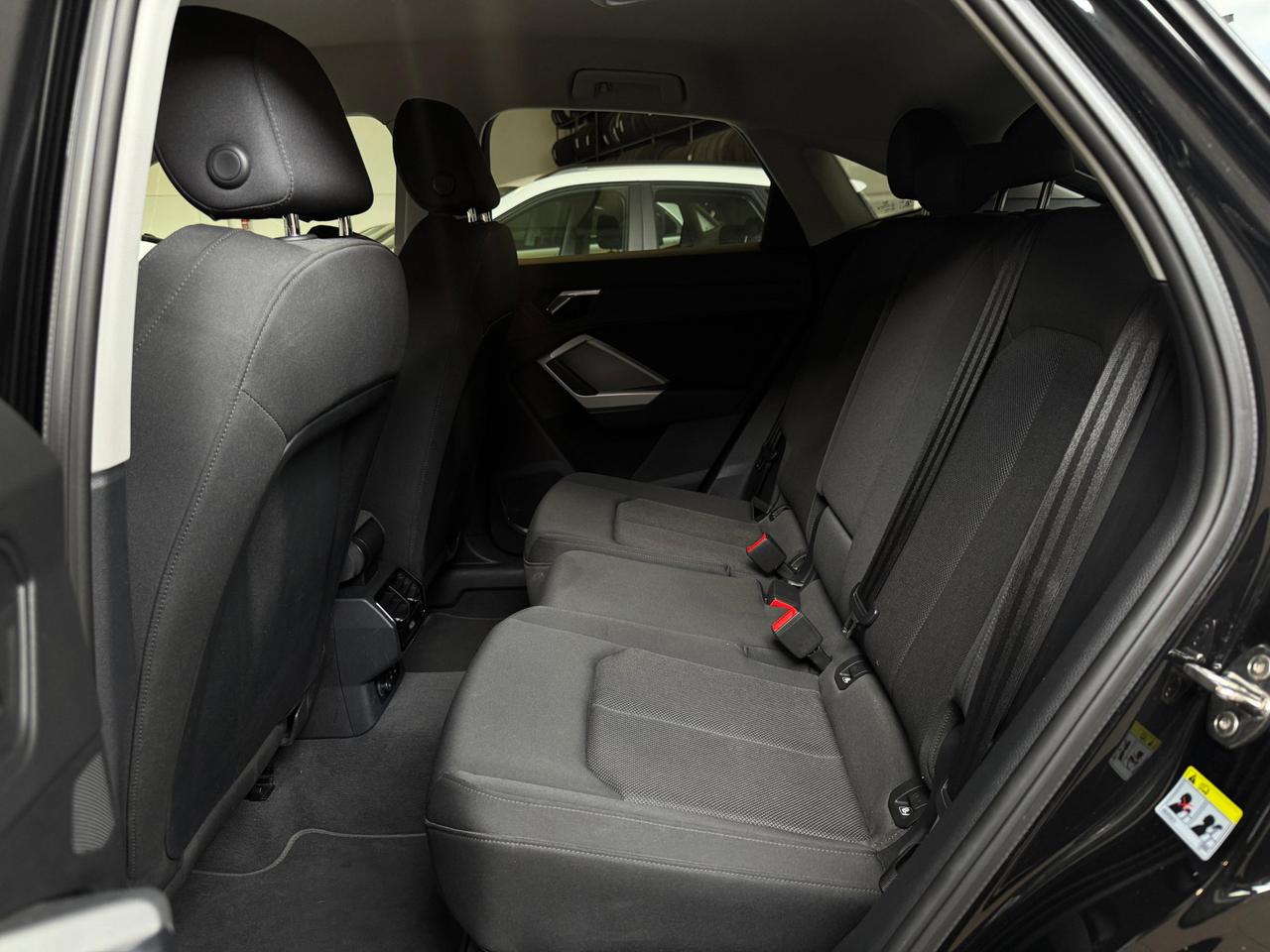 Audi Q3 Sportback 35 2.0 tdi s-tronic TOTAL BLACK EDITION