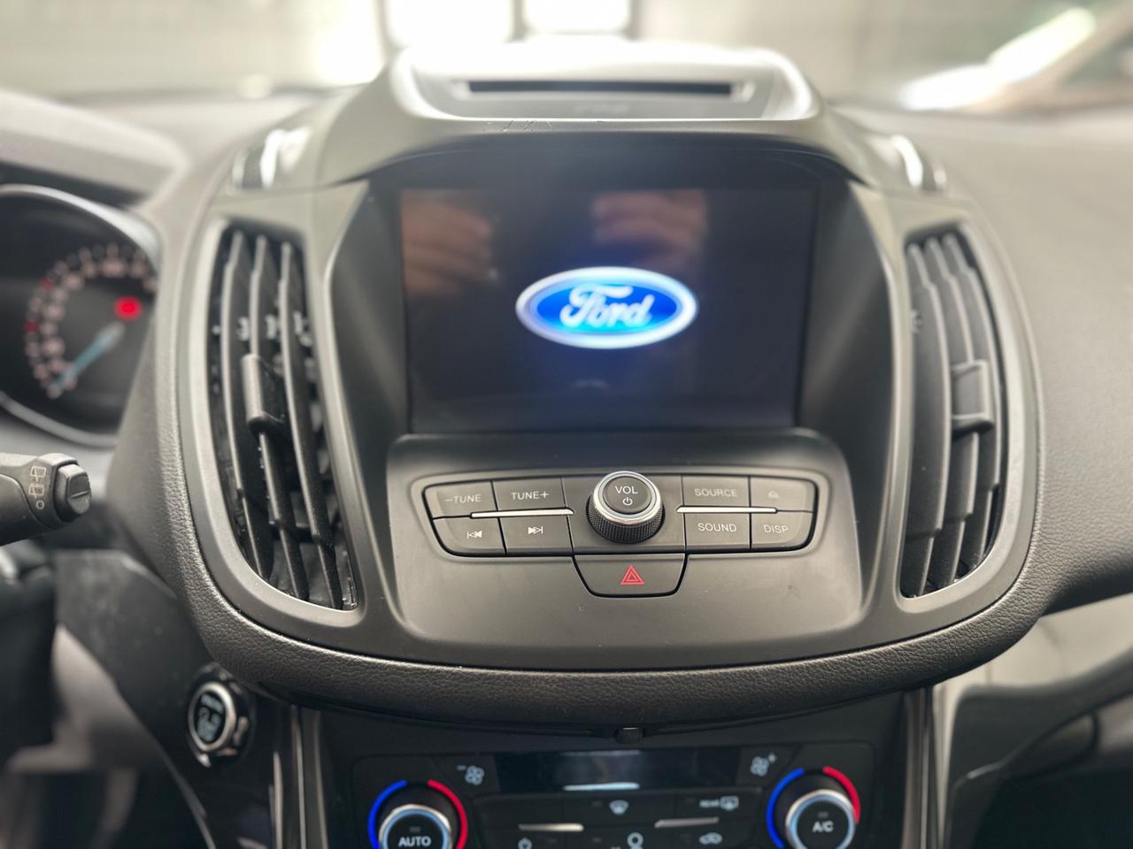Ford Kuga 1.5 TDCI 120 CV S&S 2WD