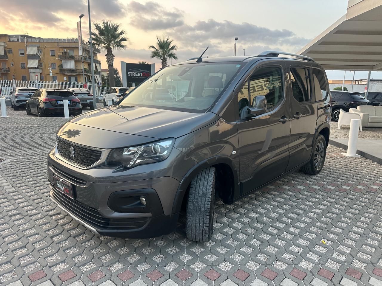 PEUGEOT RIFTER BLUEHDI 130 CV ACTIVE