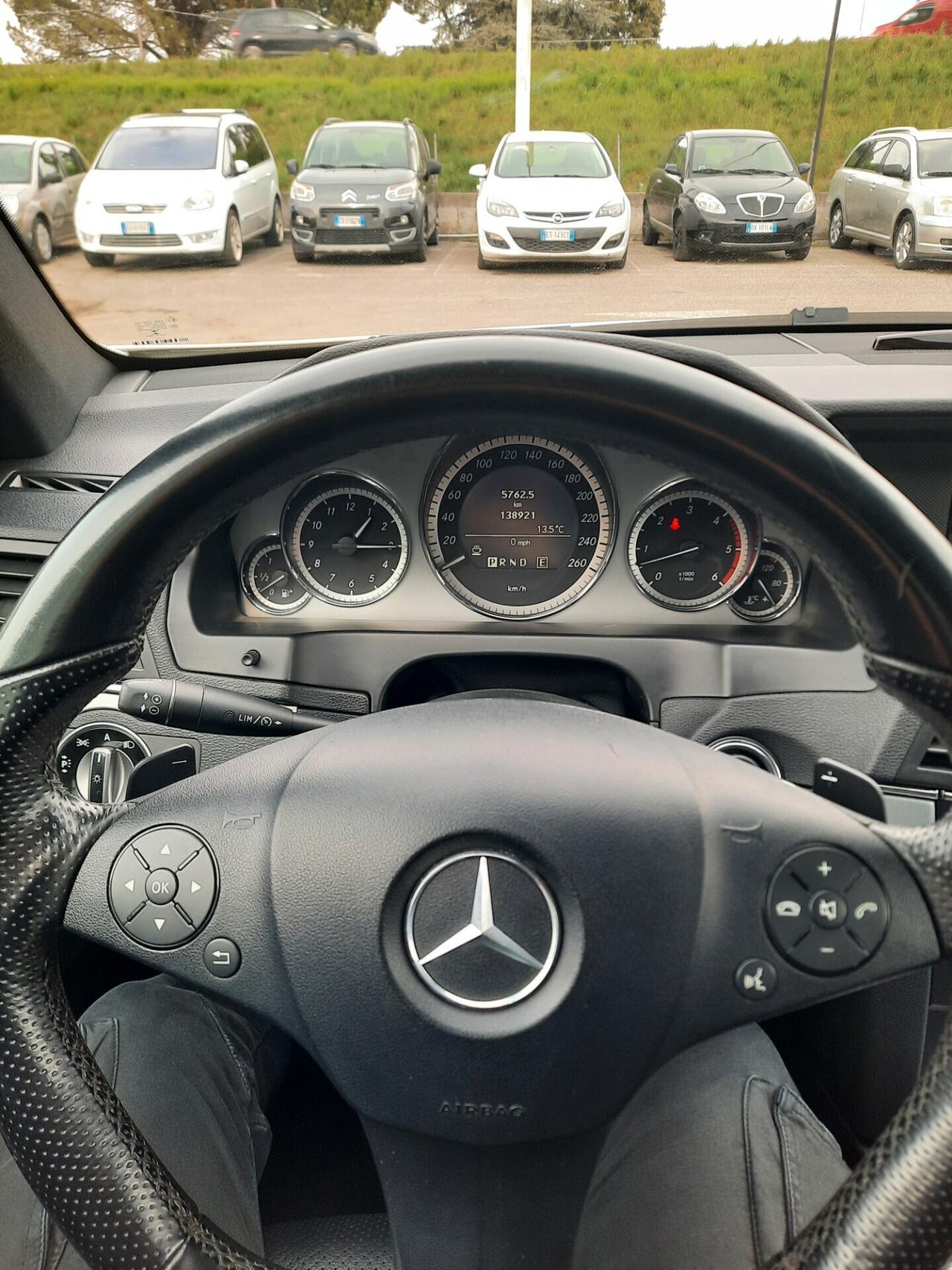 Mercedes-benz E 350 CDI AMG Coupé BlueEFFICIENCY Avantgarde