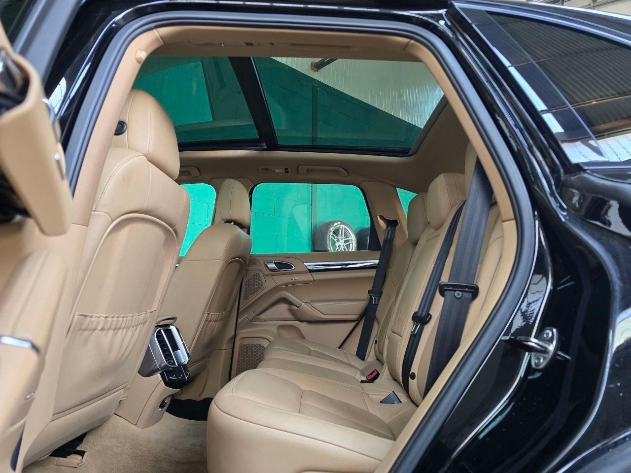 Porsche Cayenne 958 3.0 TDi *TETTO