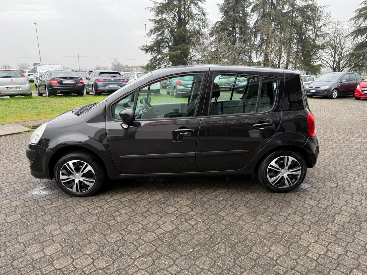 Renault Modus 1.2 b.|NEOPATENTATI