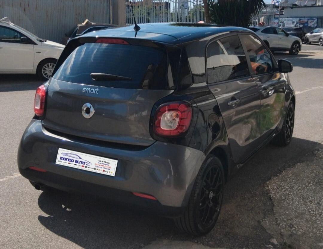 SMART FORFOUR 0.9 90 CV MANUALE ONE EDITION UFFICIALE