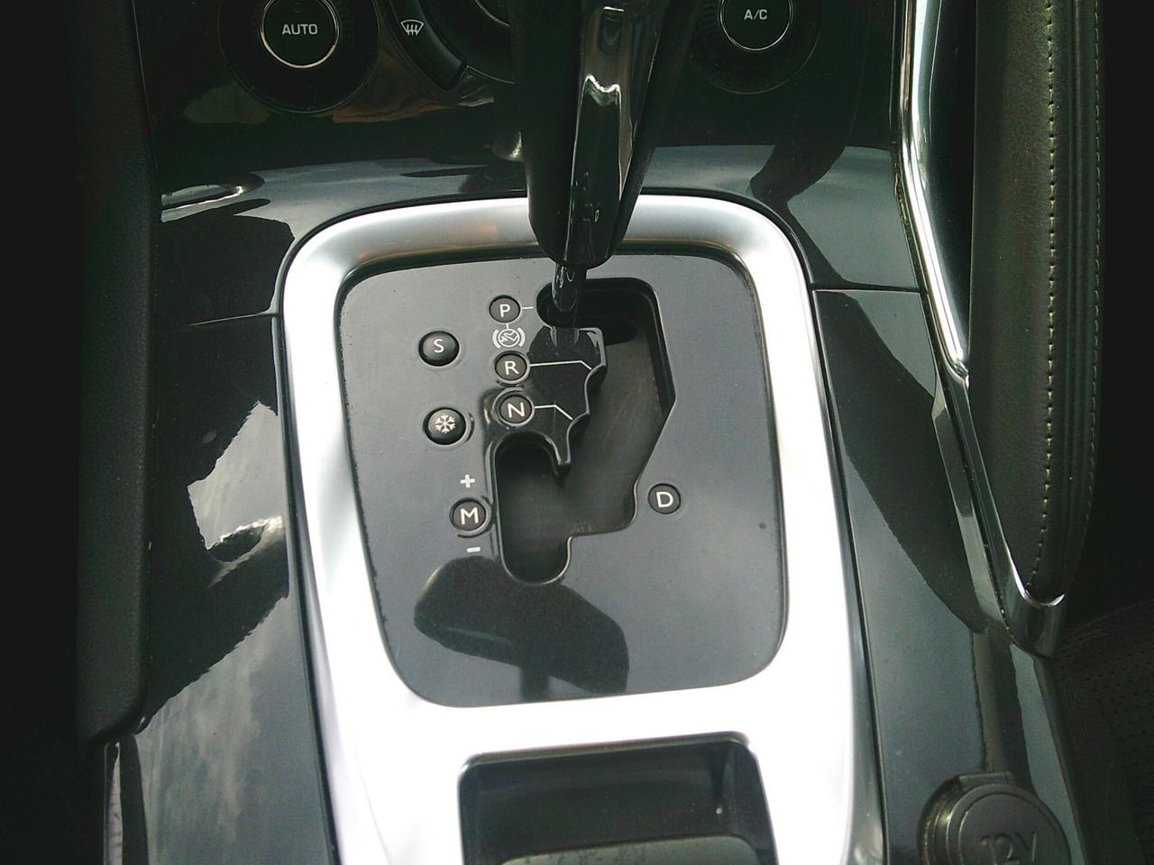 Peugeot 3008 2.0 HDi 163CV aut. Business