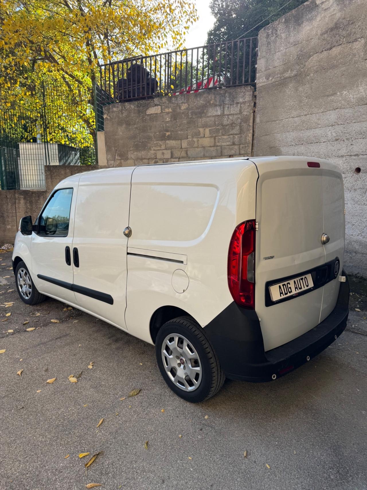 Fiat Doblò Maxi 1.3 MTJ 95 cv euro 6 doppia porta scorrevol