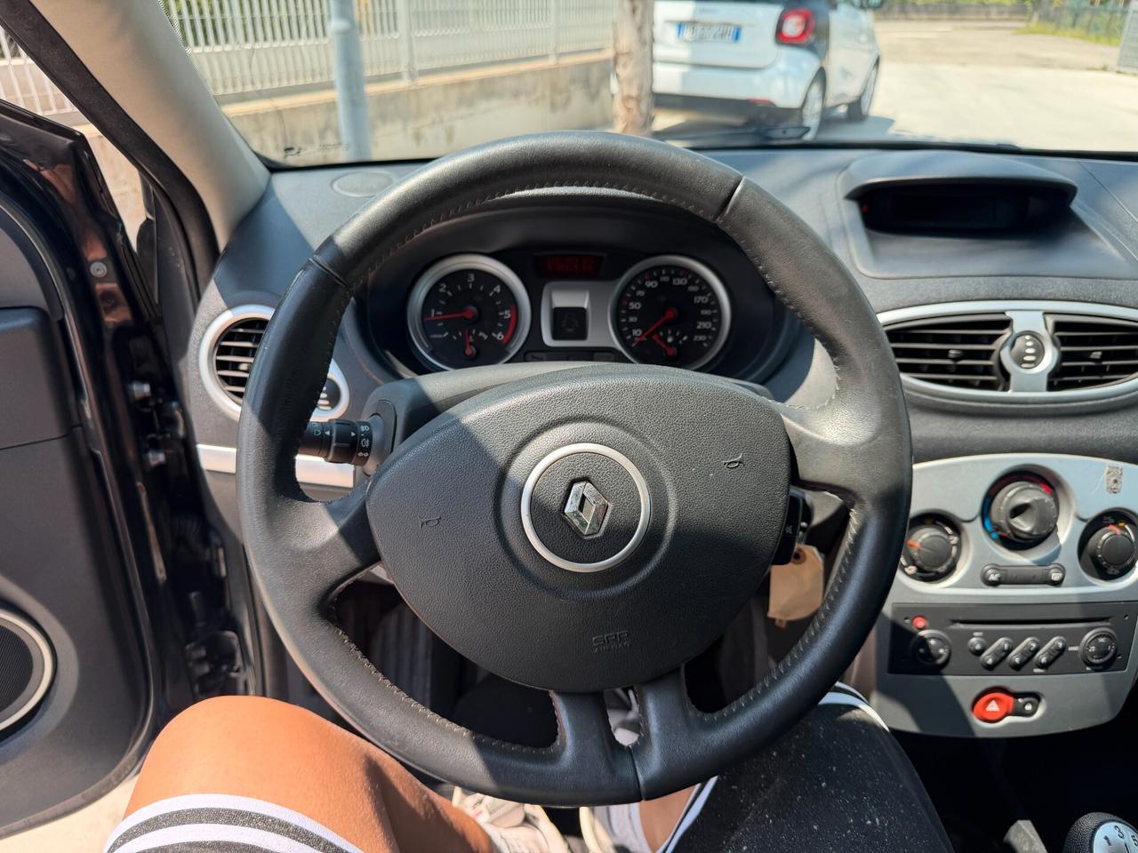 RENAULT CLIO ANNO 2009 1.5 DIESEL 85 CV