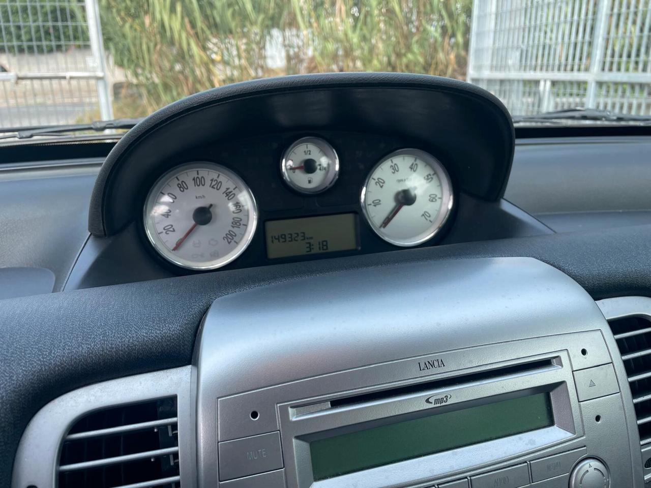 Lancia Ypsilon 1.2 Argento