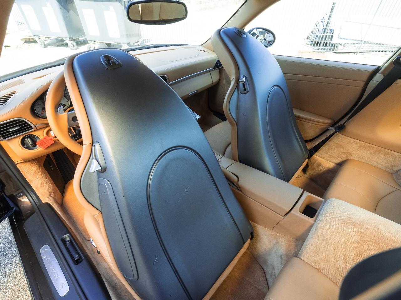 Porsche 911 Carrera S Coupé
