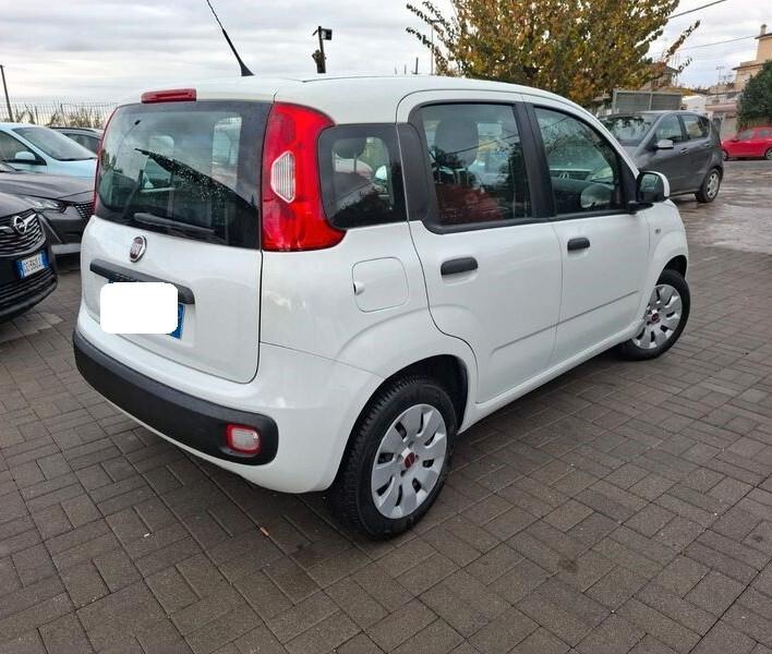 Fiat Panda Lounge 1.2 benzina 75cv anno 02-2019