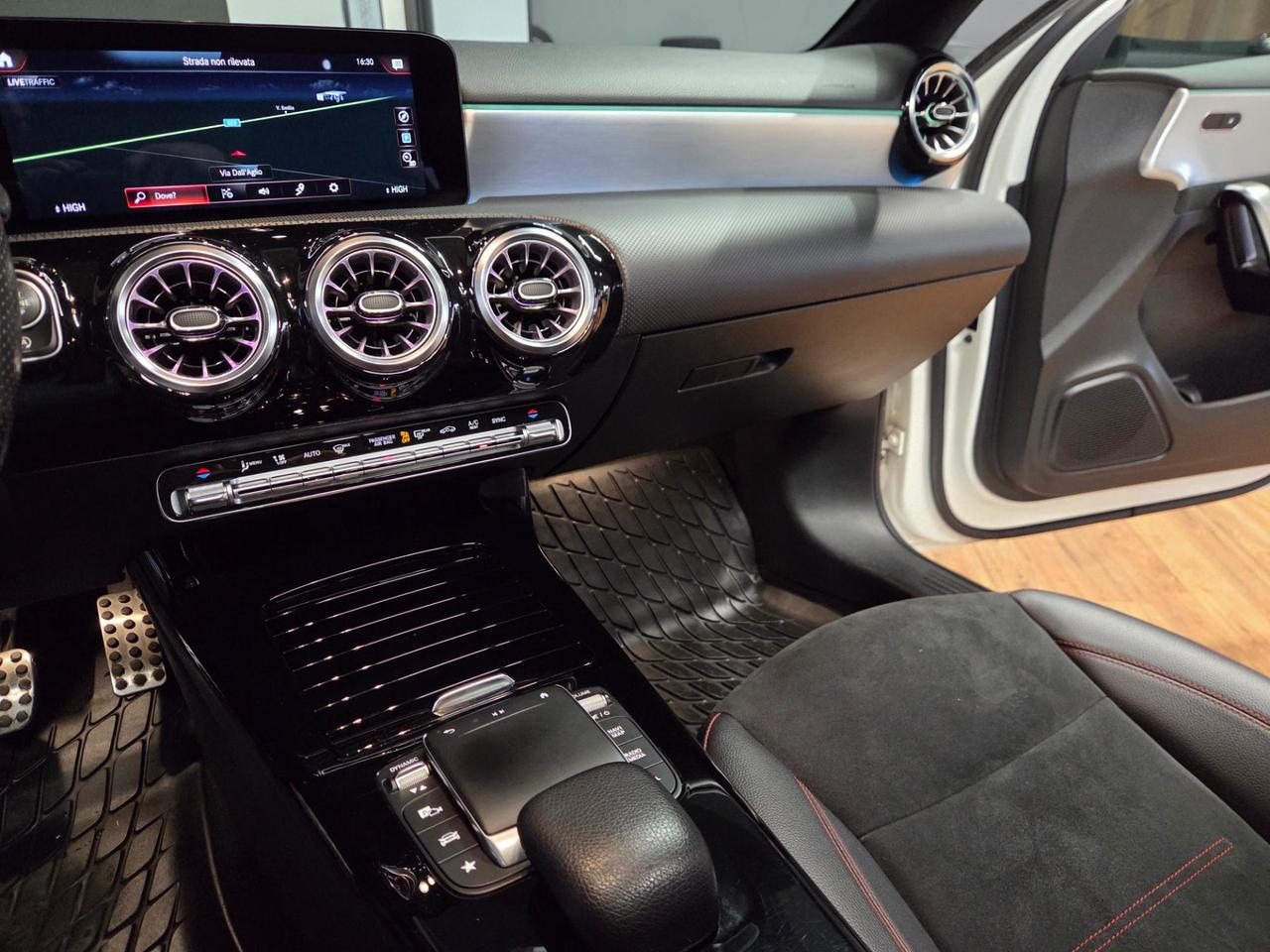 Mercedes Classe A A 200 d Premium Night edition auto