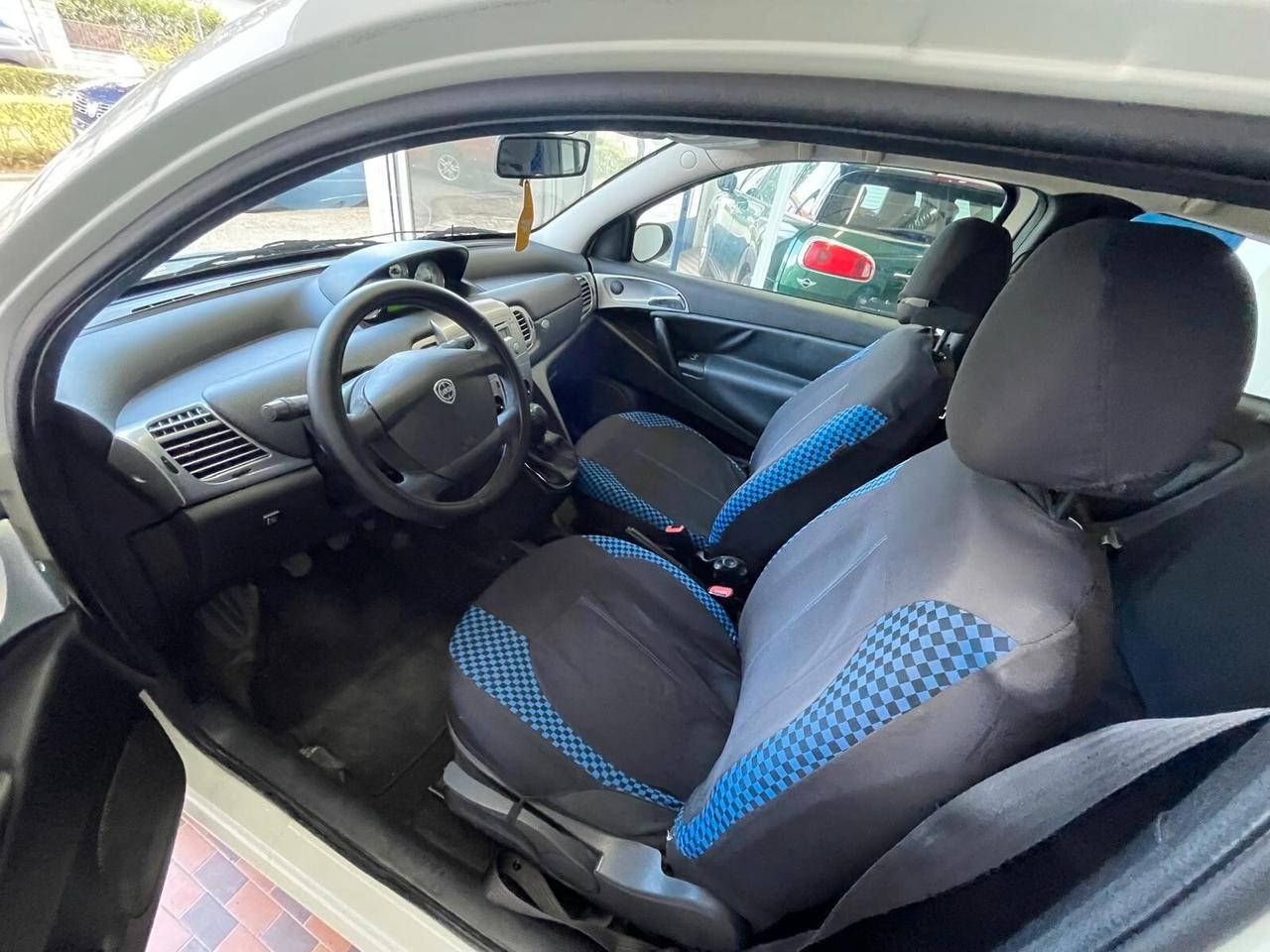 Lancia Ypsilon 1.4 Ecochic GPL