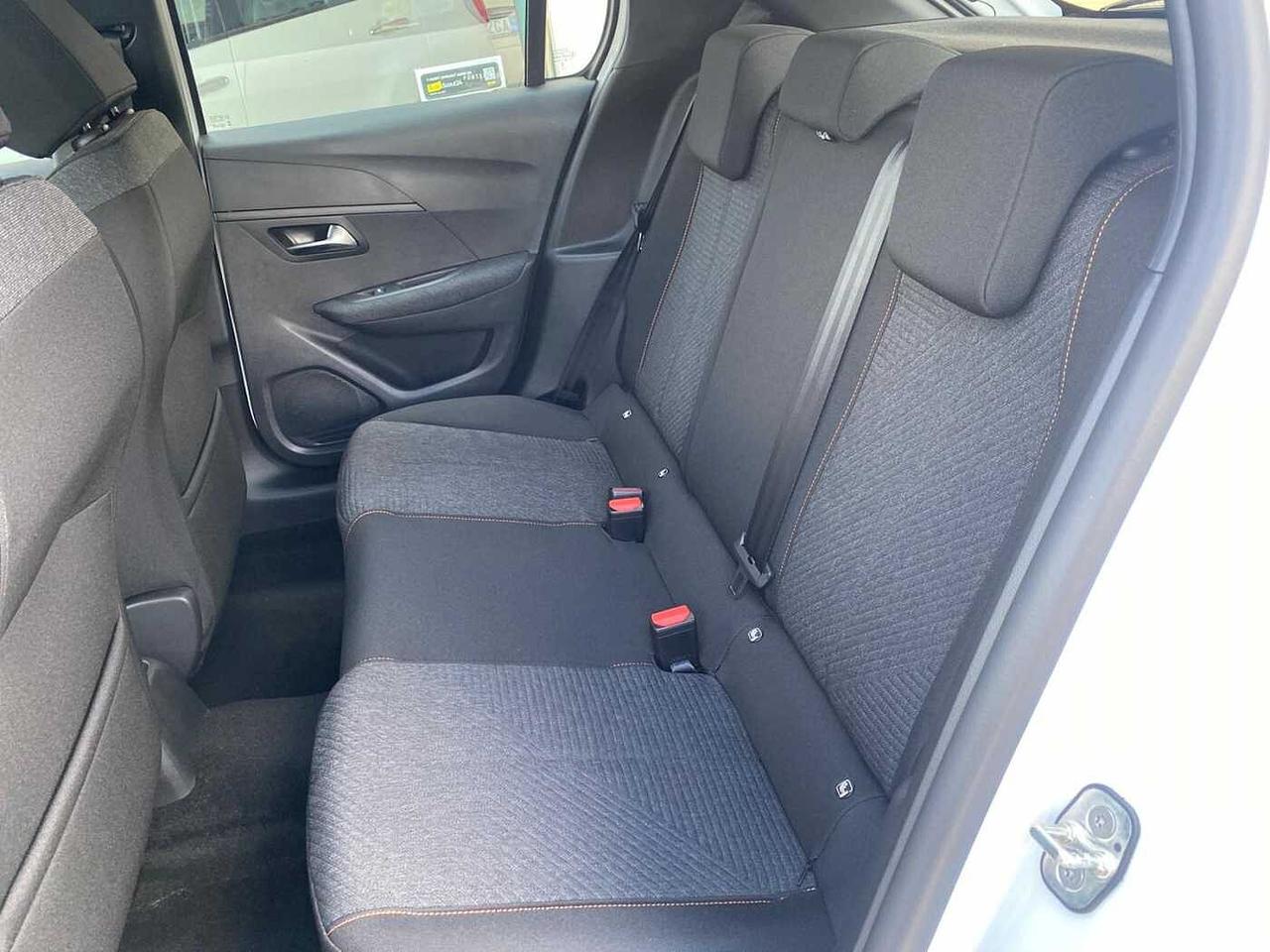 Peugeot 208 Hybrid 110 e-DCS6 Style