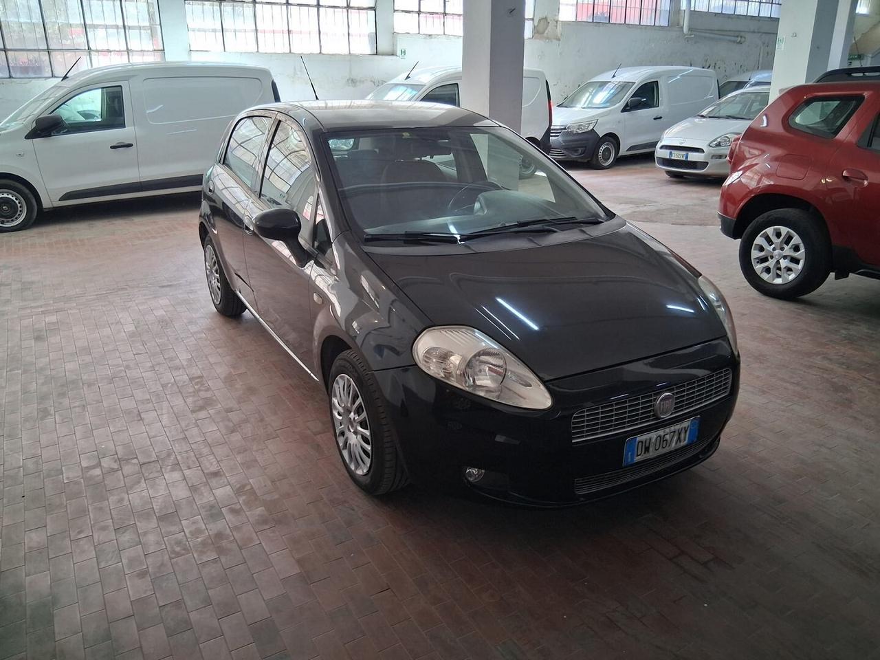 Fiat Grande Punto 1.2 8v 65cv 5p Dynamic Ok Neop.