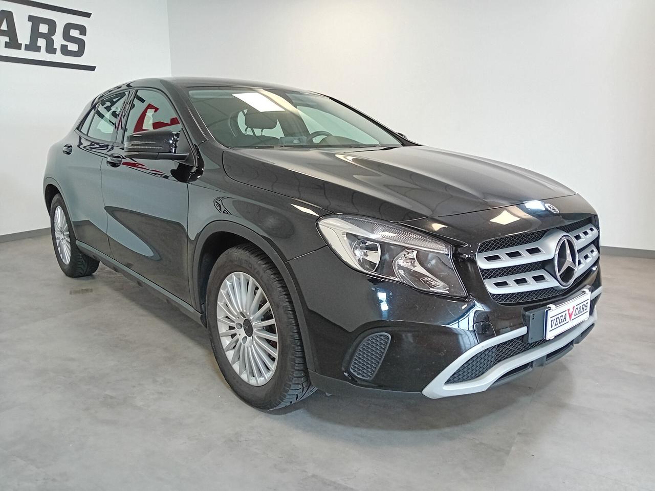 Mercedes-benz GLA 180 d Business