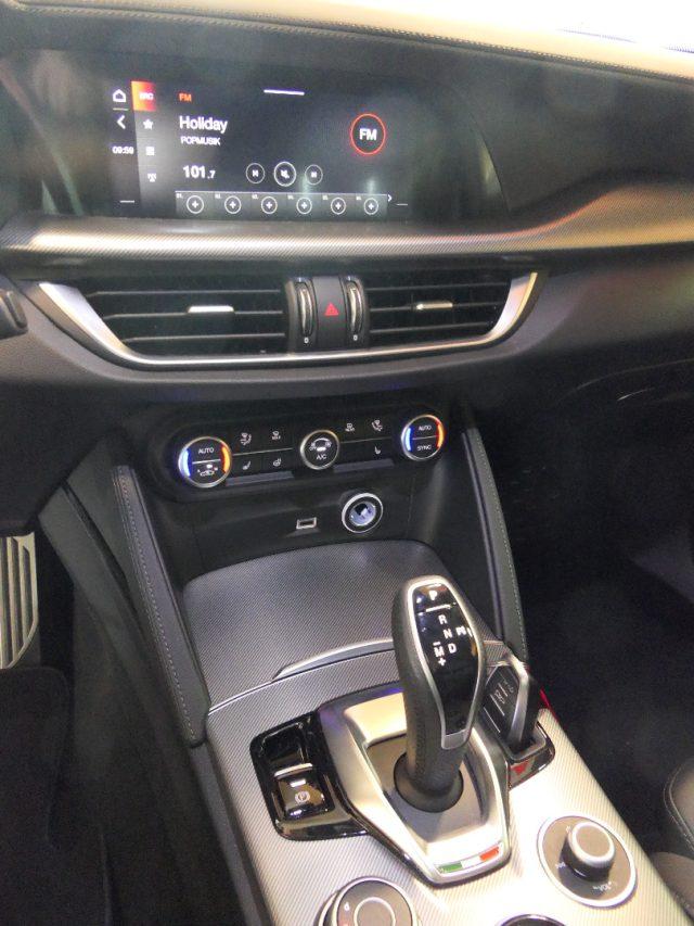 ALFA ROMEO Stelvio 2.0 Turbo 280 CV AT8 Q4 Veloce