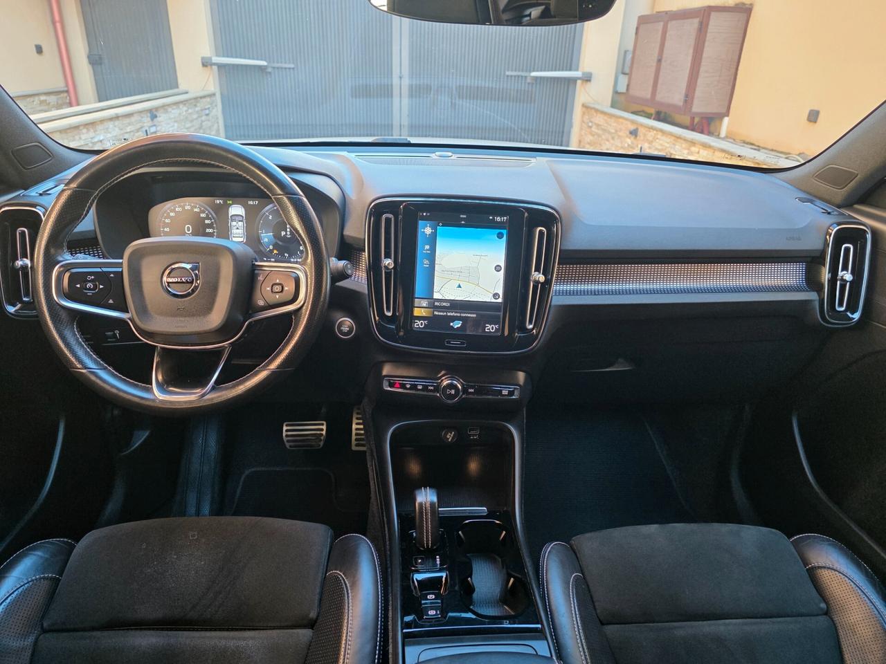 Volvo XC40 D3 Geartronic R-design