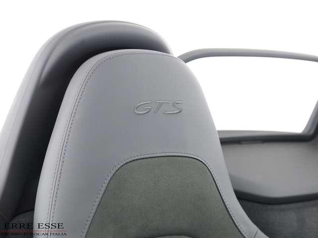 Porsche Boxster 4.0 gts pdk