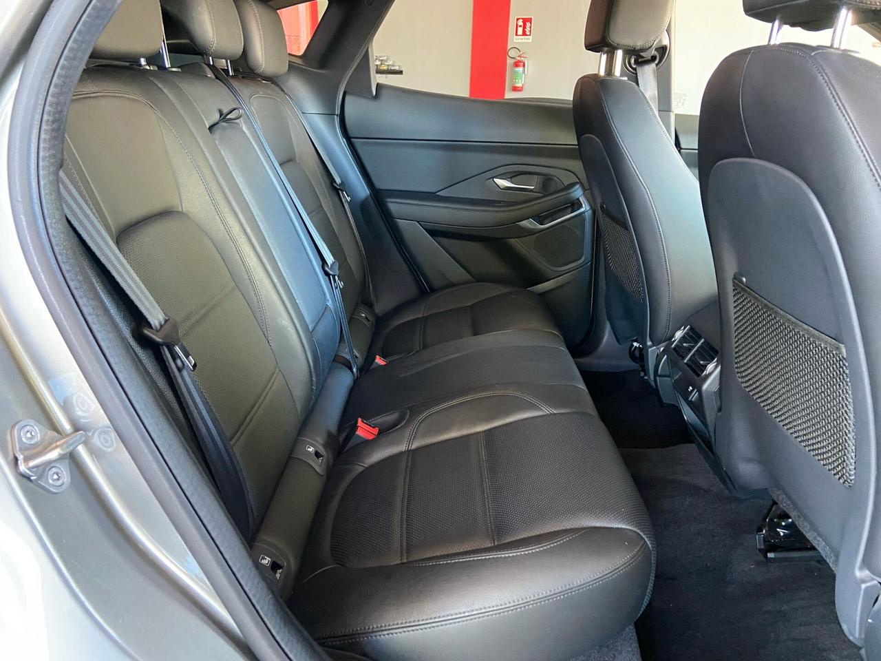 Jaguar E-Pace 2.0D 150 CV AWD aut. R-Dynamic HSE