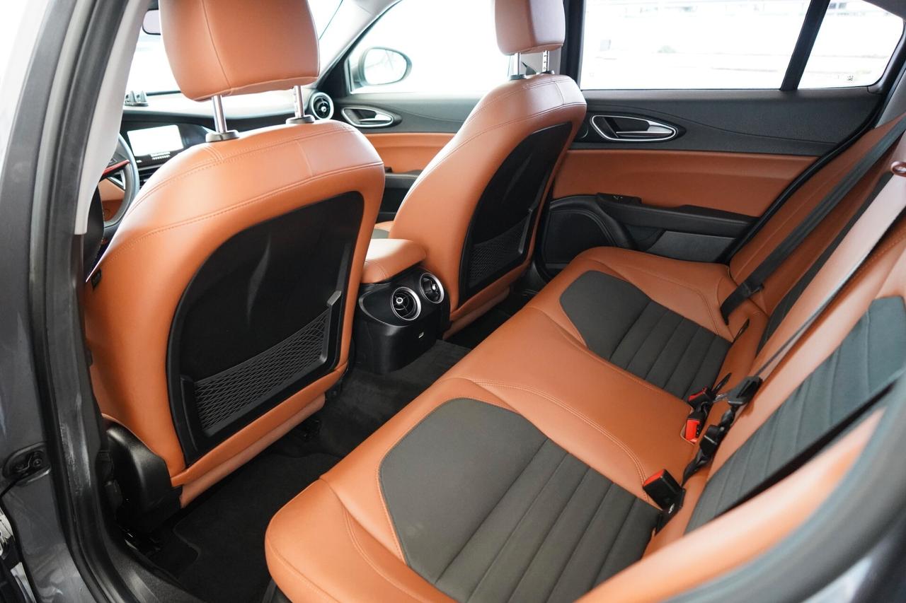 Alfa Romeo Giulia 2.2 Turbodiesel 180 CV AT8 Super