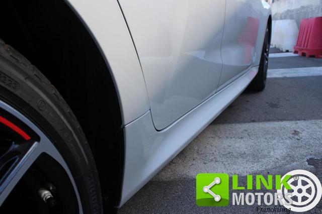 TOYOTA Yaris 4 SERIE 1.5 HYBRID GR SPORT