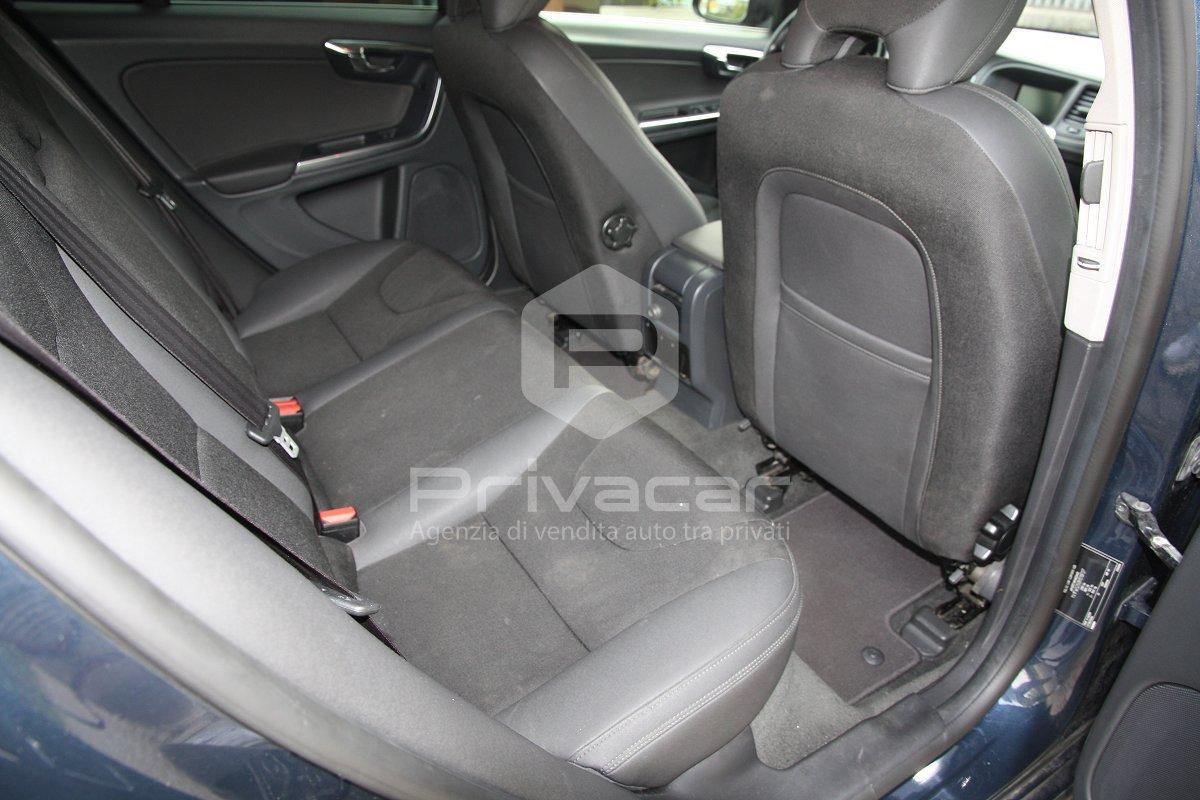 VOLVO V60 D3 Geartronic Momentum