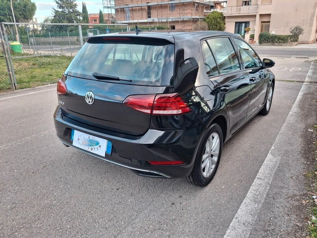 Volkswagen Golf 1.6 TDI 115cv DSG - 2018