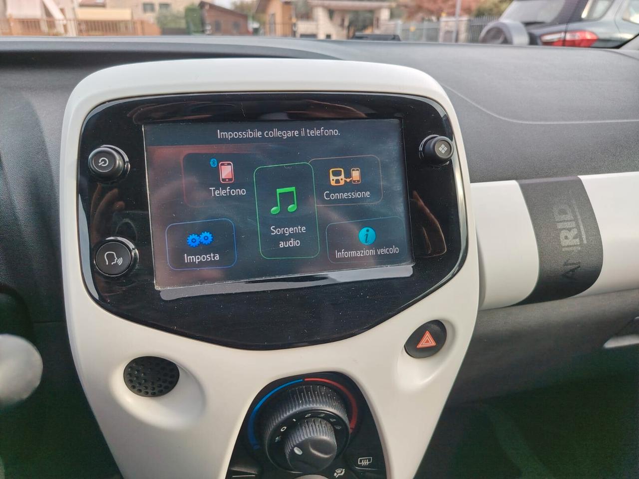 Citroen C1 VTi 72 ETG 5 porte Urban Ride